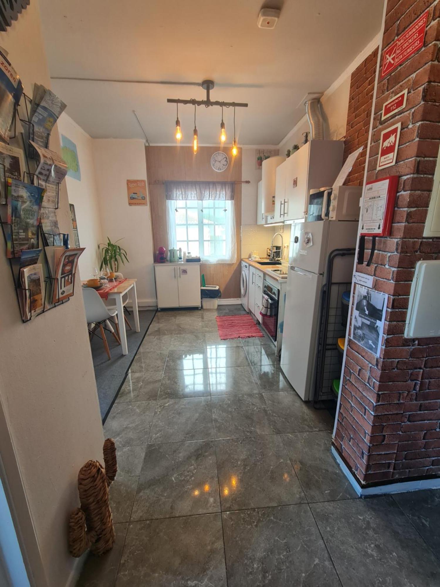 Cozy Apartment Close To Airport Понта-Делгада Экстерьер фото